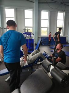 Приглашаем на занятия в тренажерном зале Ледового Дворца